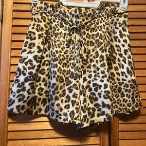 Moon River Leopard Print Skorts